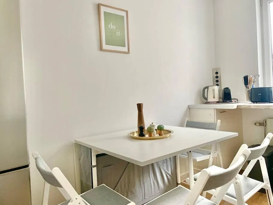 Rooftop Apartment With Free Parking & Balcony & Ac Vienna 0*,